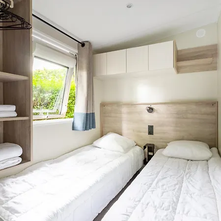 Les Voiles D'anjou Les Rosiers